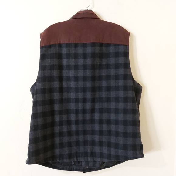 Boulder Creek Men's Big & Tall by King Size Plaid Multi-Pocket Wool Winter Vest - Picture 7 of 14